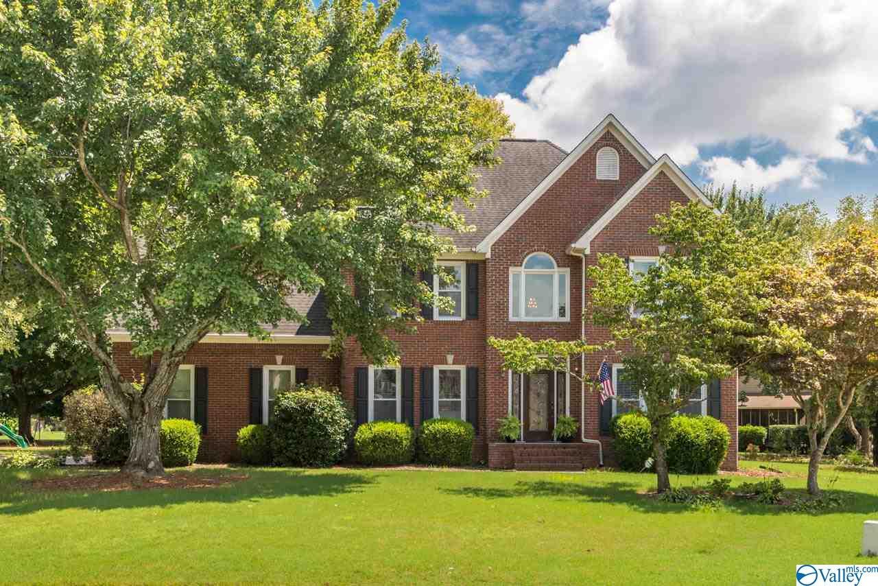 105 Lanthorn Circle - Photo 1