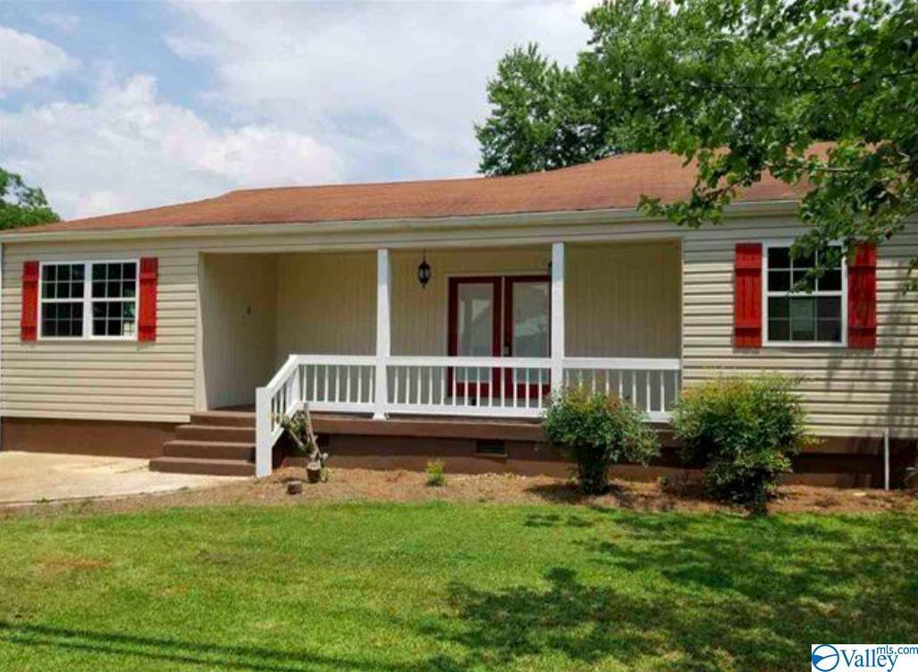 702 4TH STREET - Photo 1