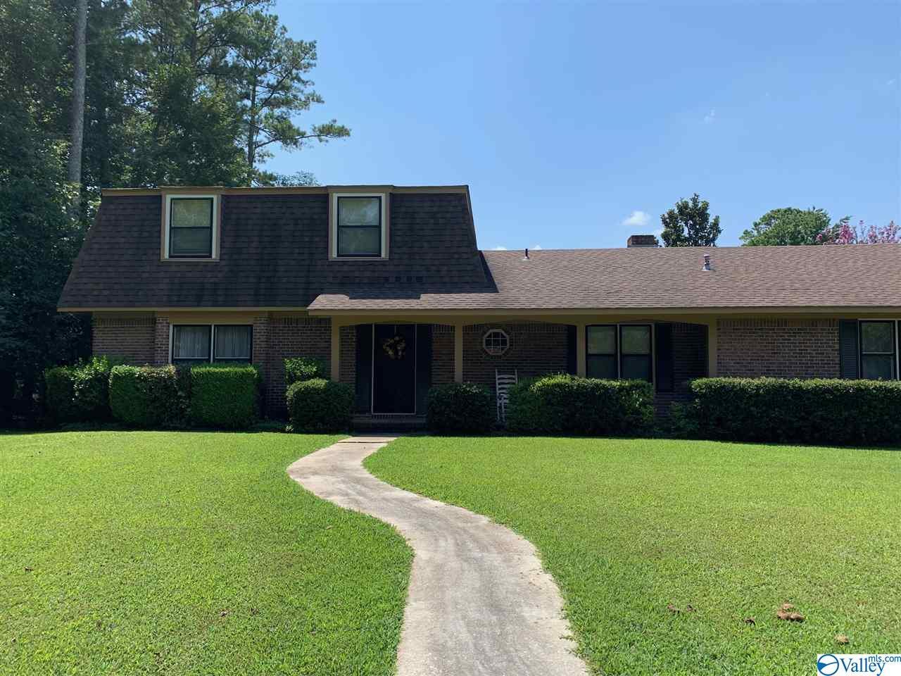 400 Cloverleaf Drive - Photo 1