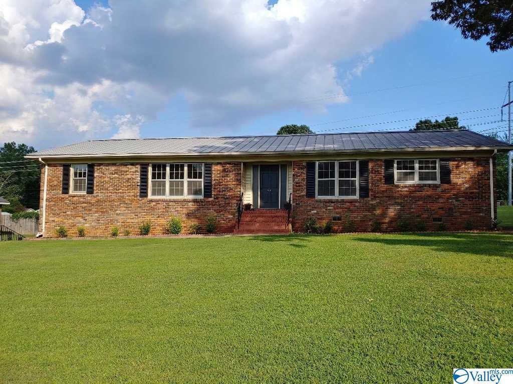 2409 Dogwood Lane - Photo 1