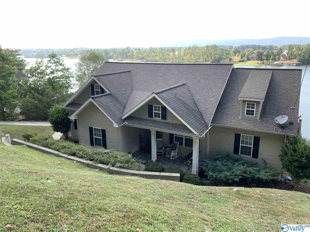 1308 Lakemont Drive - Photo 1