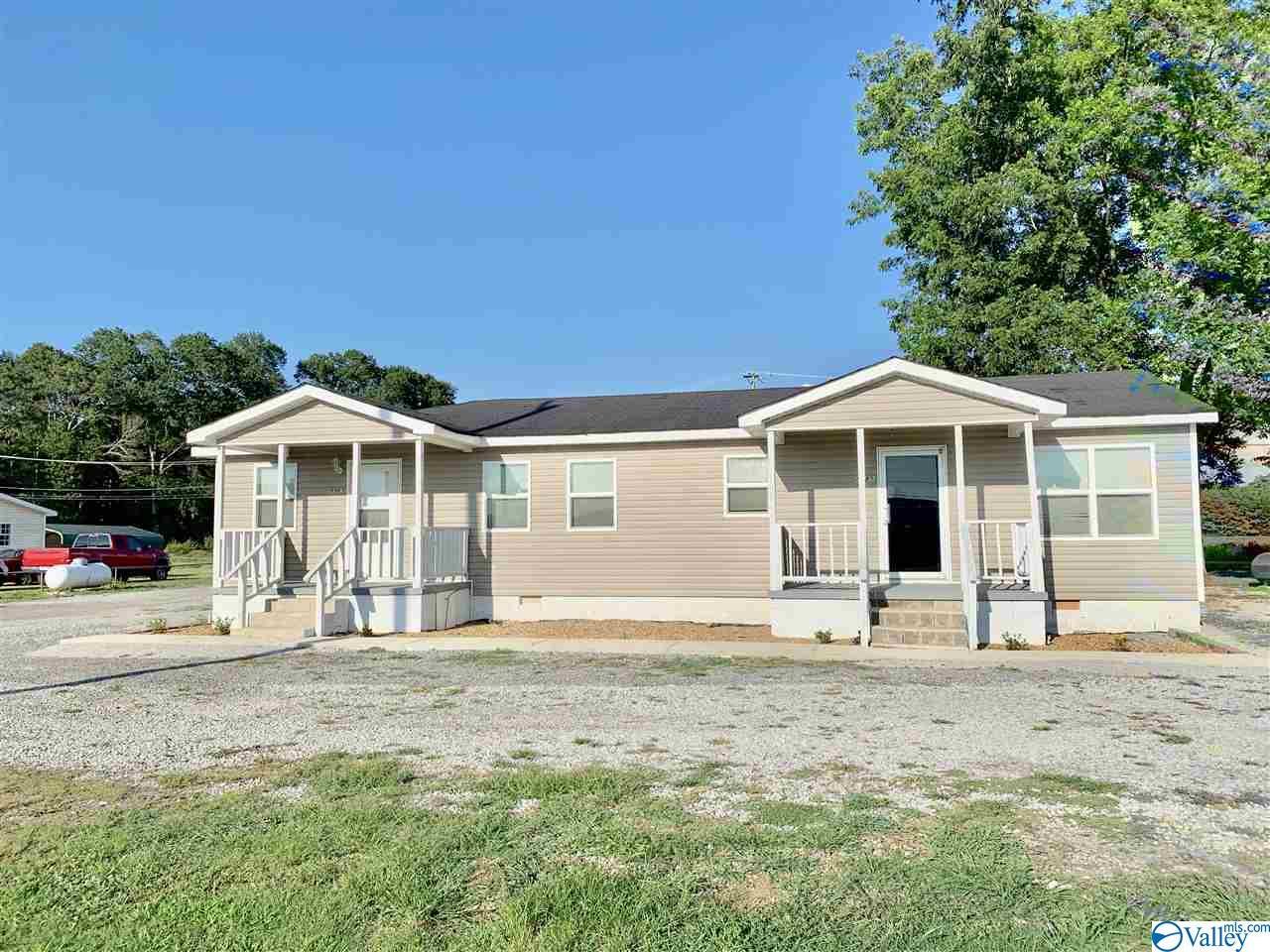 8985 Highway 431 - Photo 1