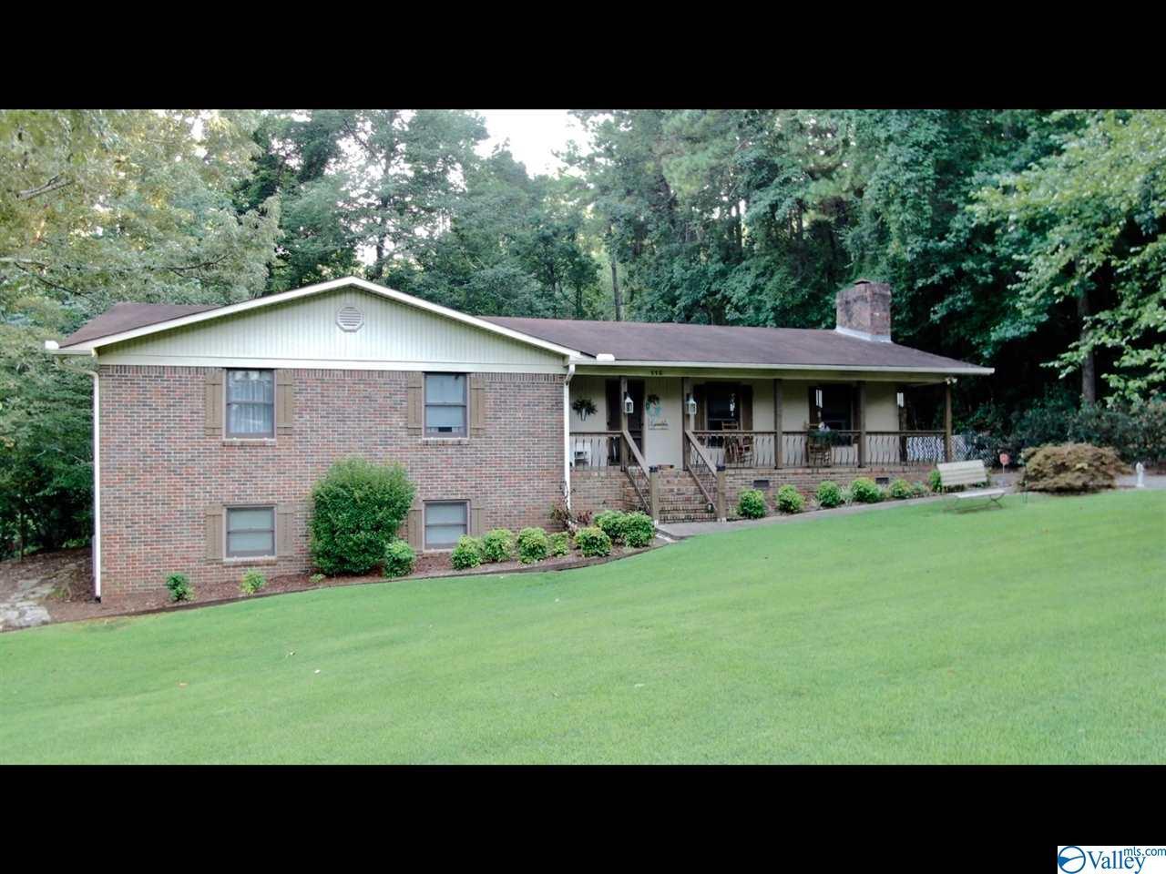 116 Simmons Drive - Photo 1