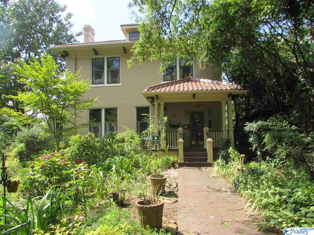 601 Oak Street - Photo 1