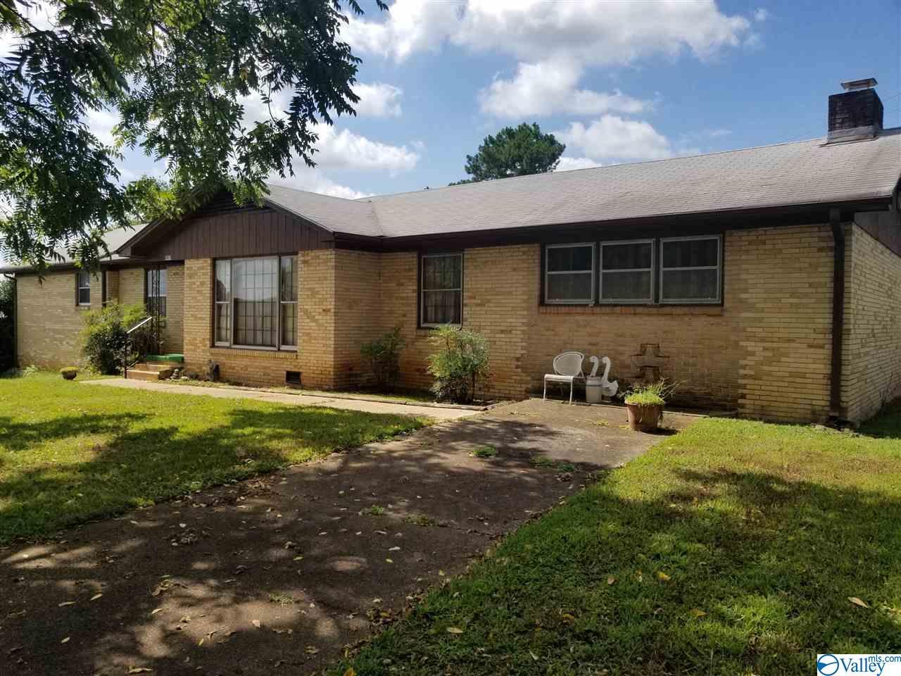 4601 Newton Avenue - Photo 1