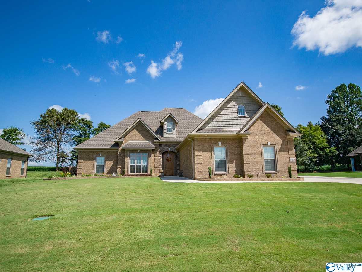 29123 Stonehenge Drive - Photo 1
