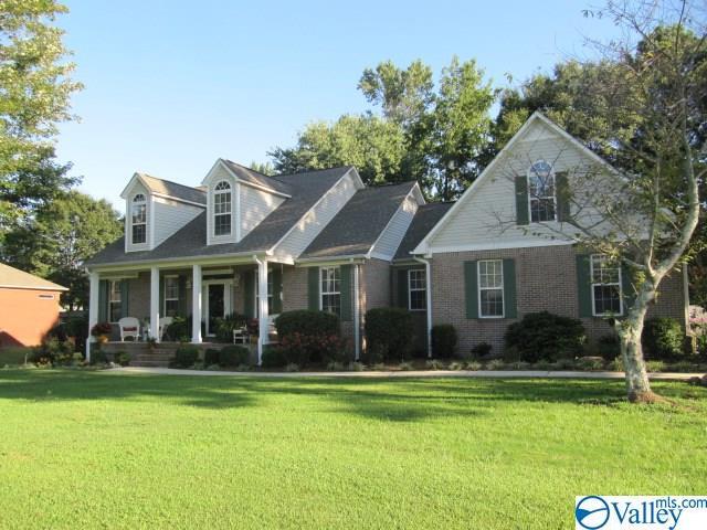 613 Preston Avenue - Photo 1