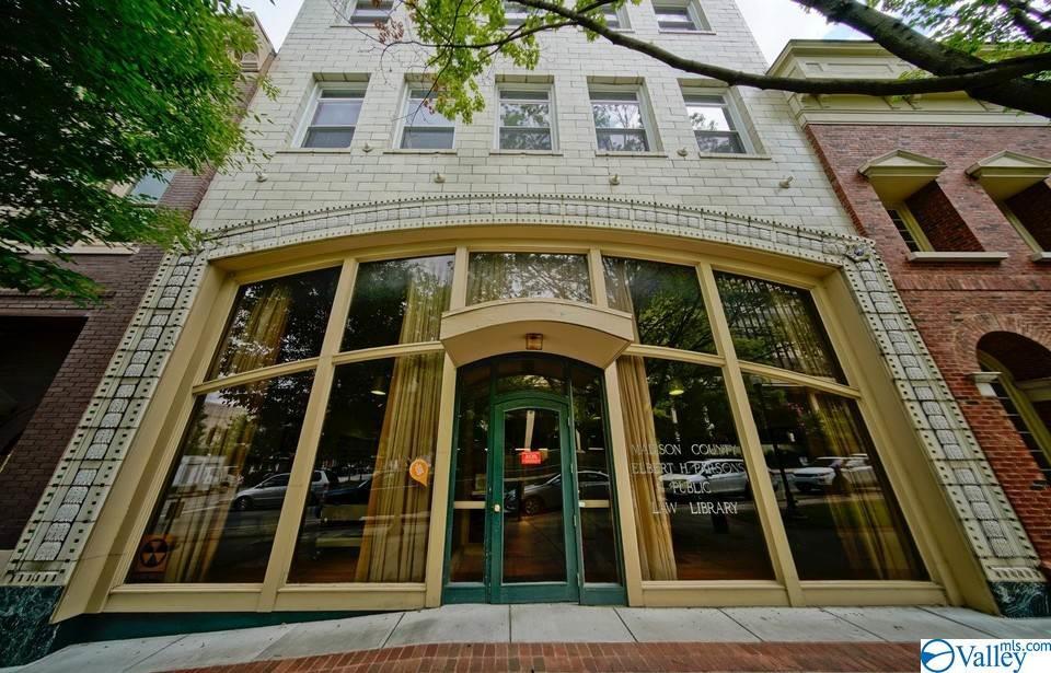 205 East Side Square - Photo 1