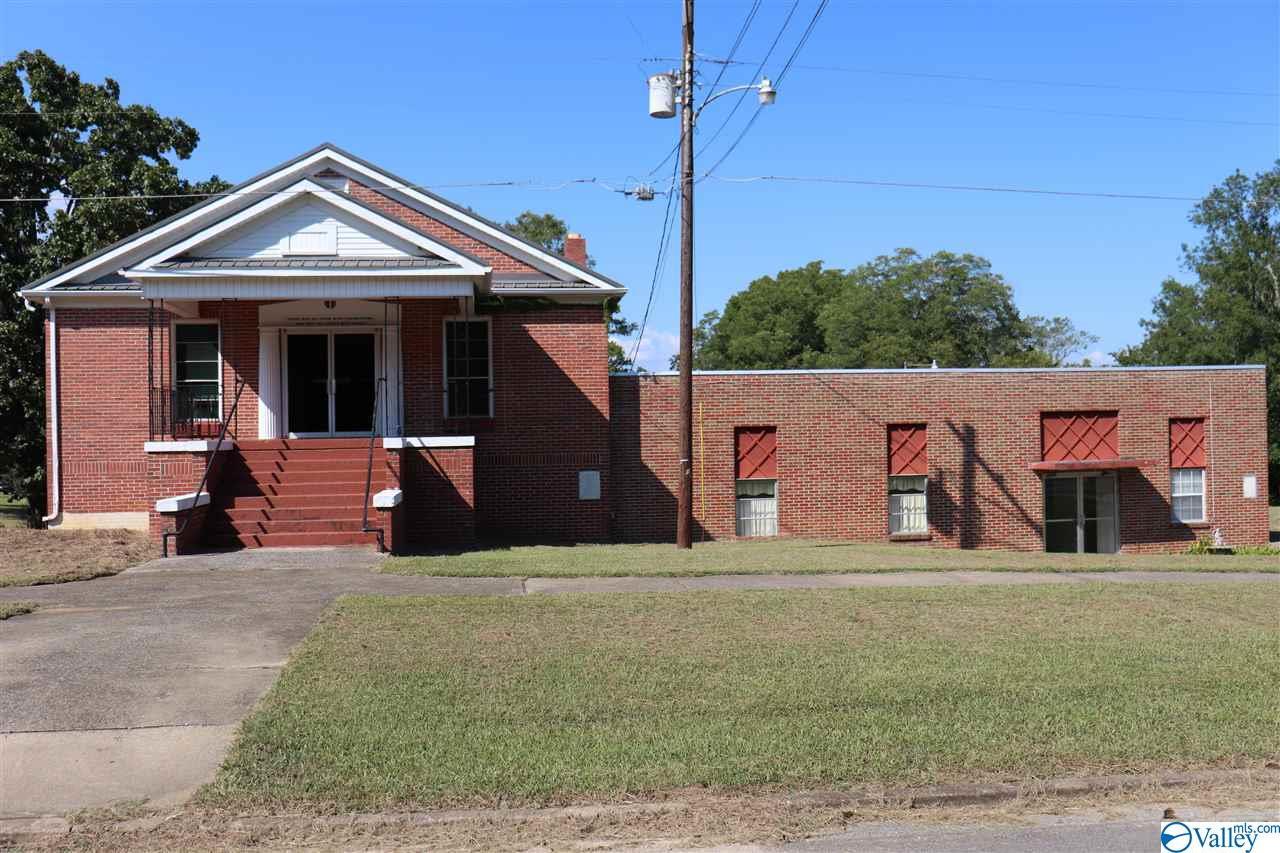 615 Gaines Street - Photo 1