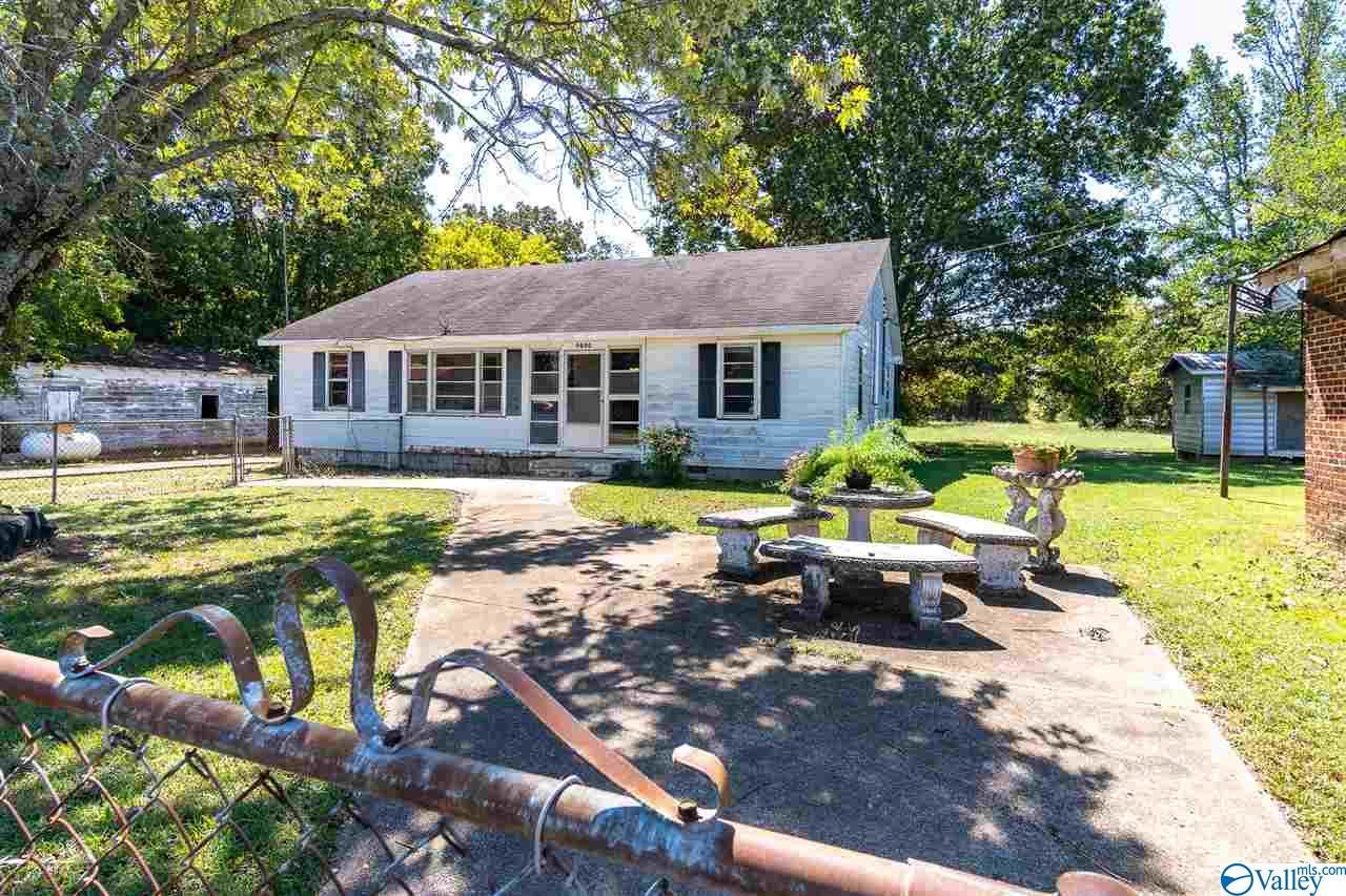 9800 County Road 460 - Photo 1