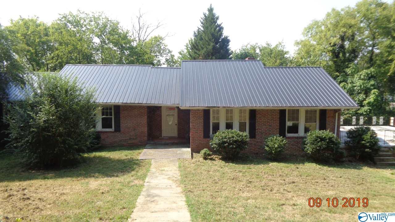 211 Bellevue Drive - Photo 1