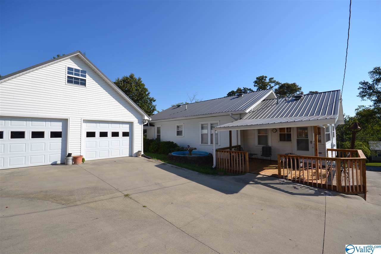 400 7TH STREET - Photo 1