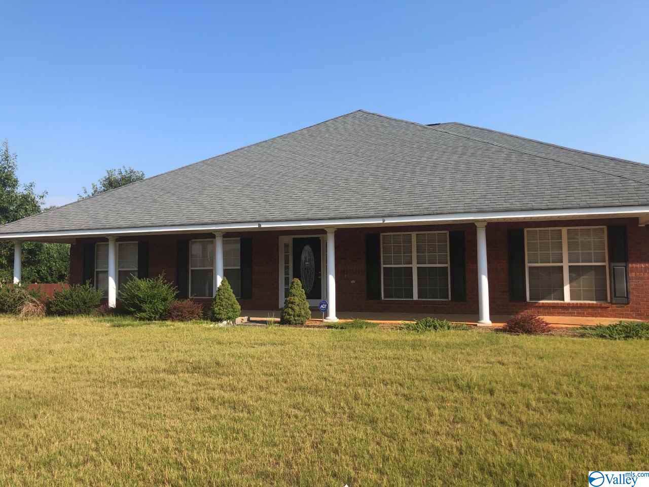 111 Roxberry Drive - Photo 1