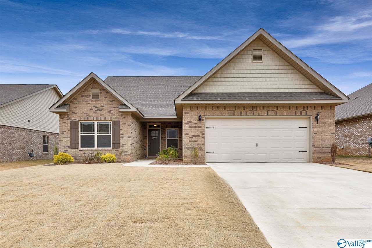 109 Edmund Circle - Photo 1