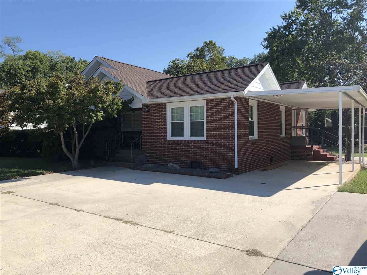 210 Sanders Street - Photo 1
