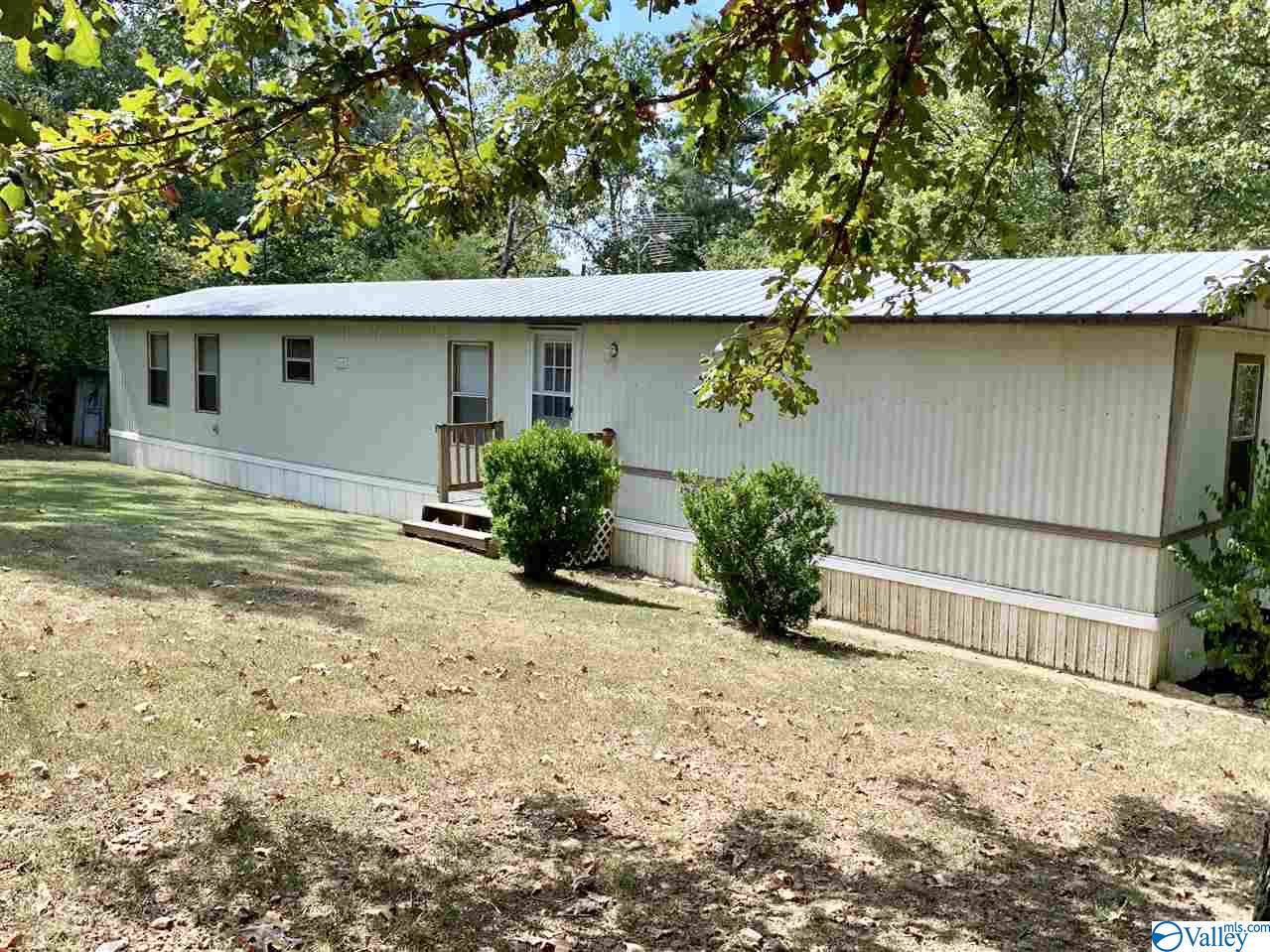 105 County Road 683 - Photo 1