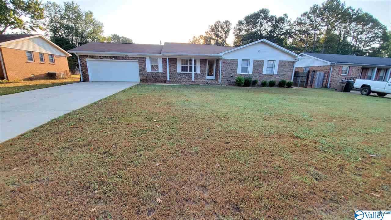 1214 Cloverdale Avenue - Photo 1