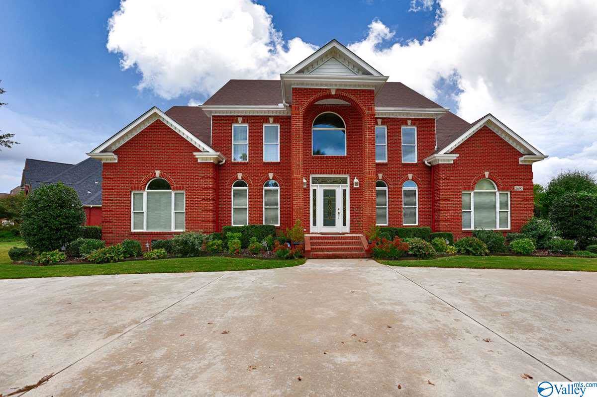 2860 Hampton Cove Way - Photo 1