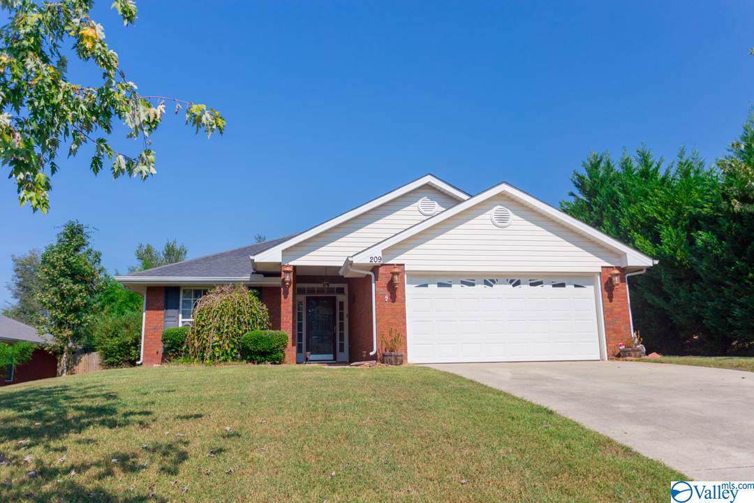209 Glen Meadows Lane - Photo 1