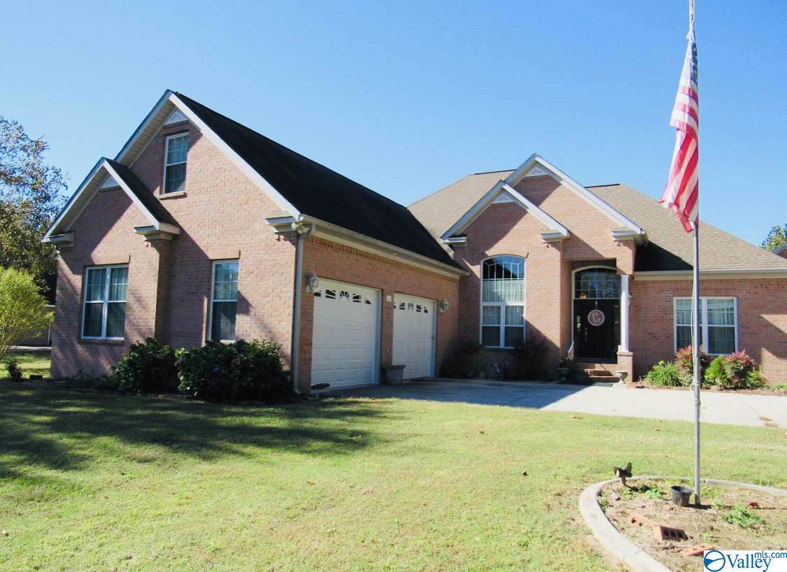310 Lester Drive - Photo 1
