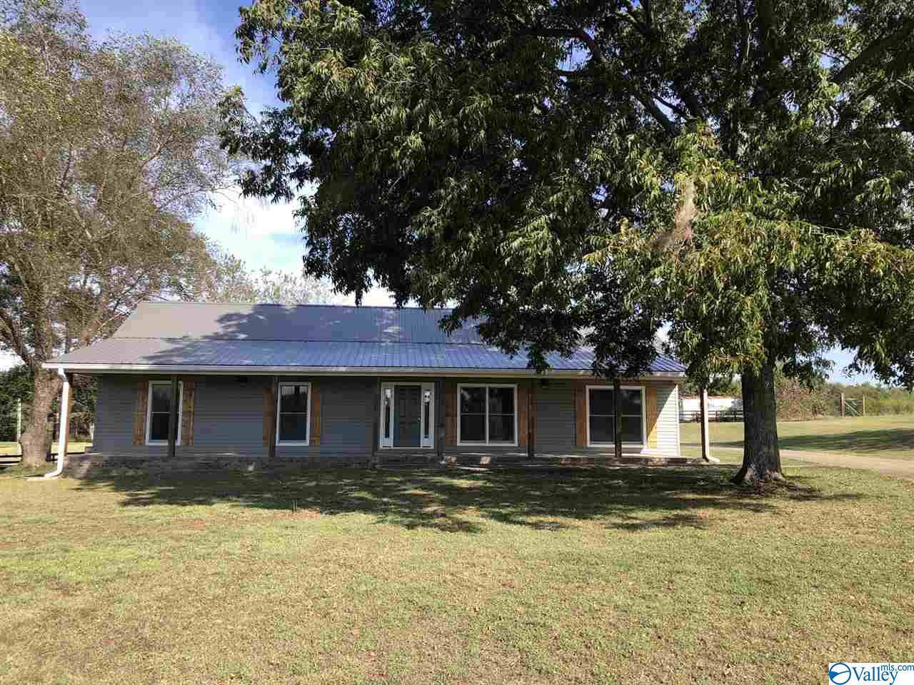 200 Lindsey Street - Photo 1
