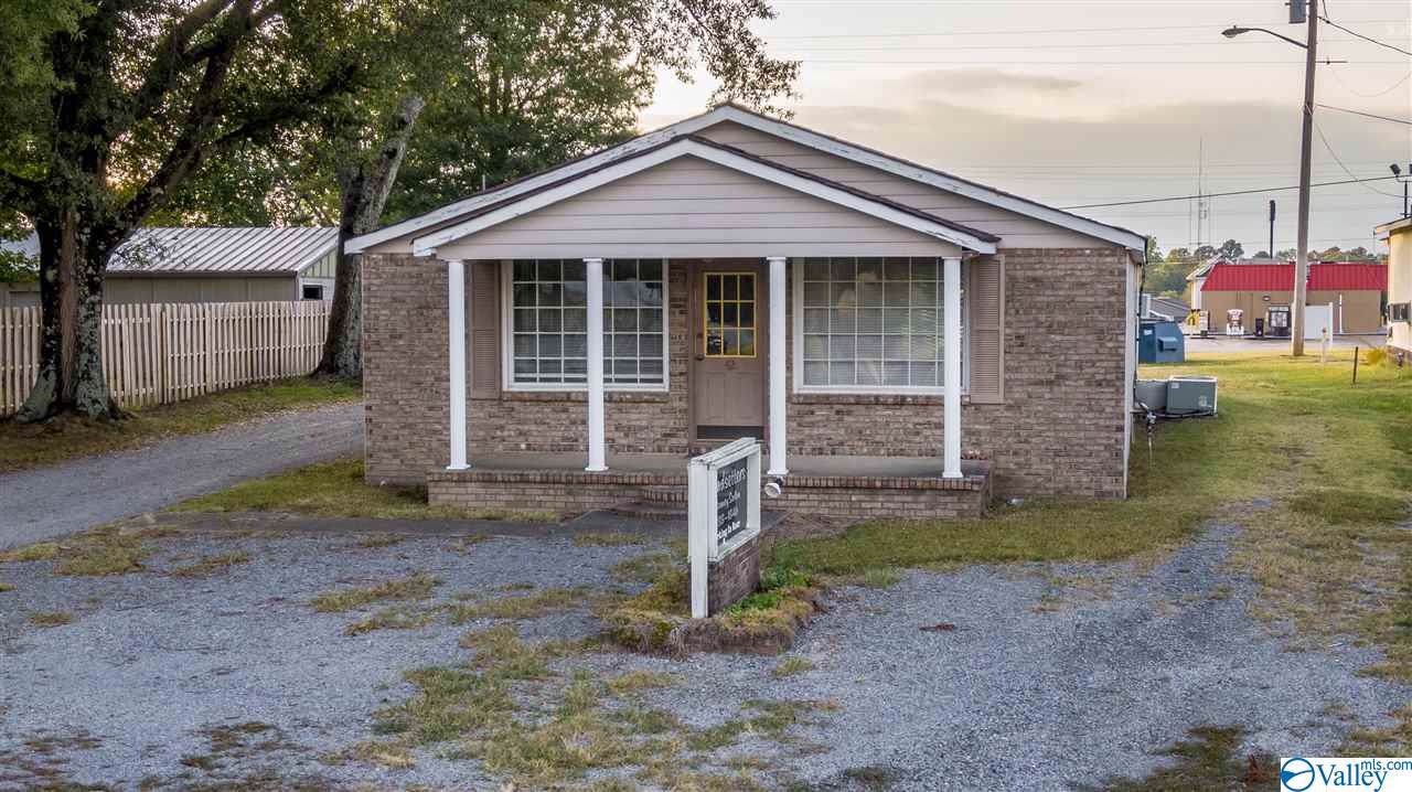 42 Rains Avenue - Photo 1