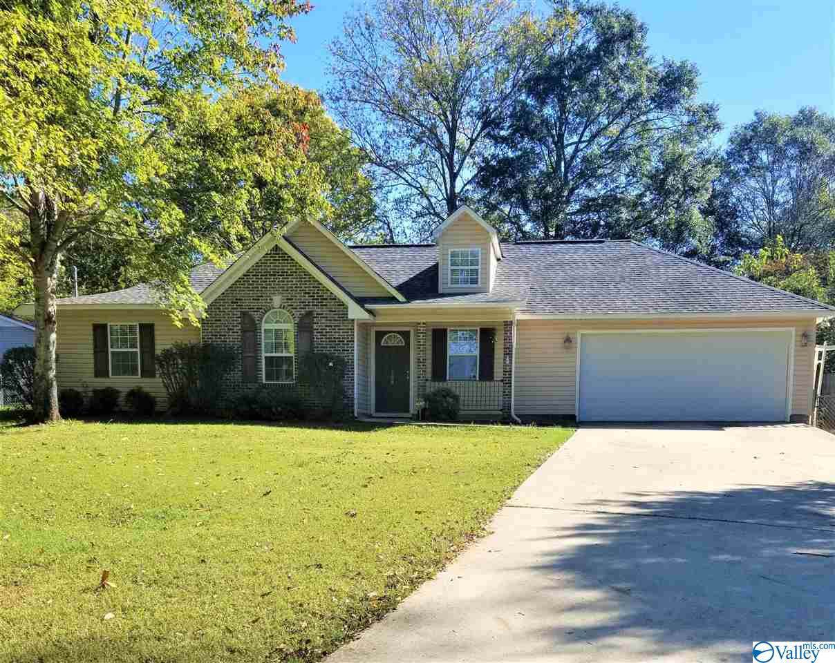 108 Buena Vista Circle - Photo 1