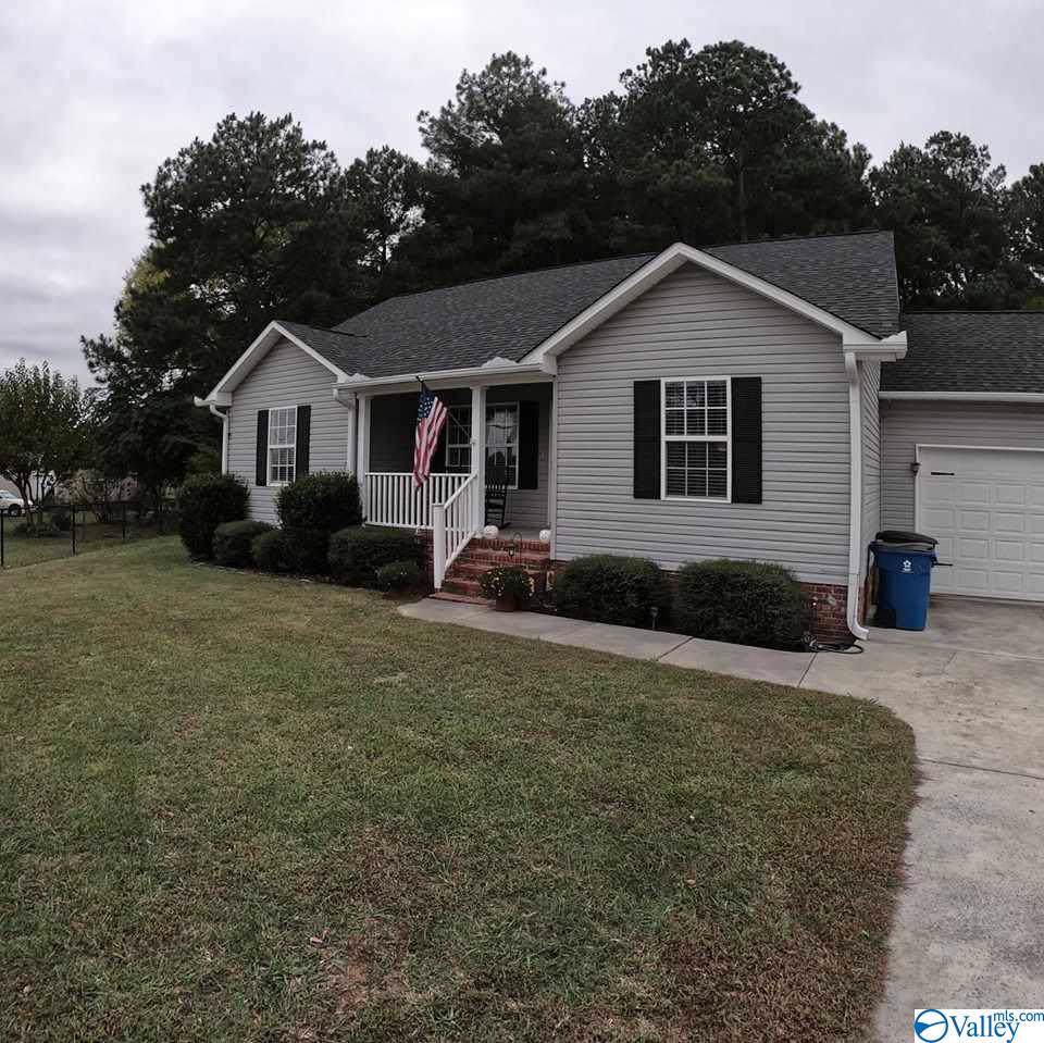 1421 Highpoint Road - Photo 1
