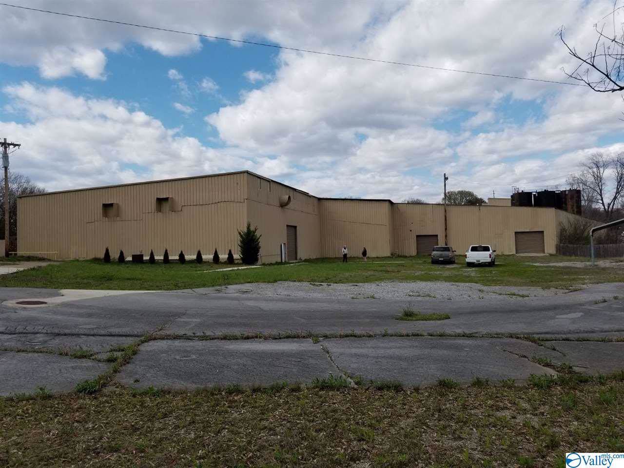 311 Edmonds Street - Photo 1