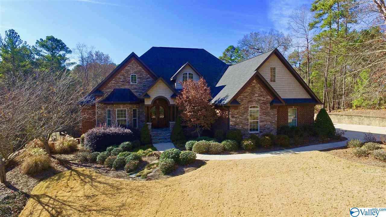 308 Oak Leaf Lane - Photo 1
