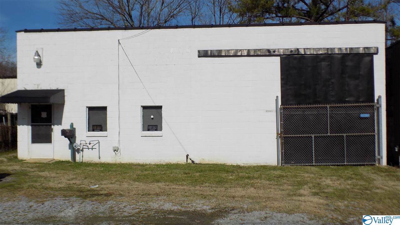 3315 Forrest Avenue - Photo 1
