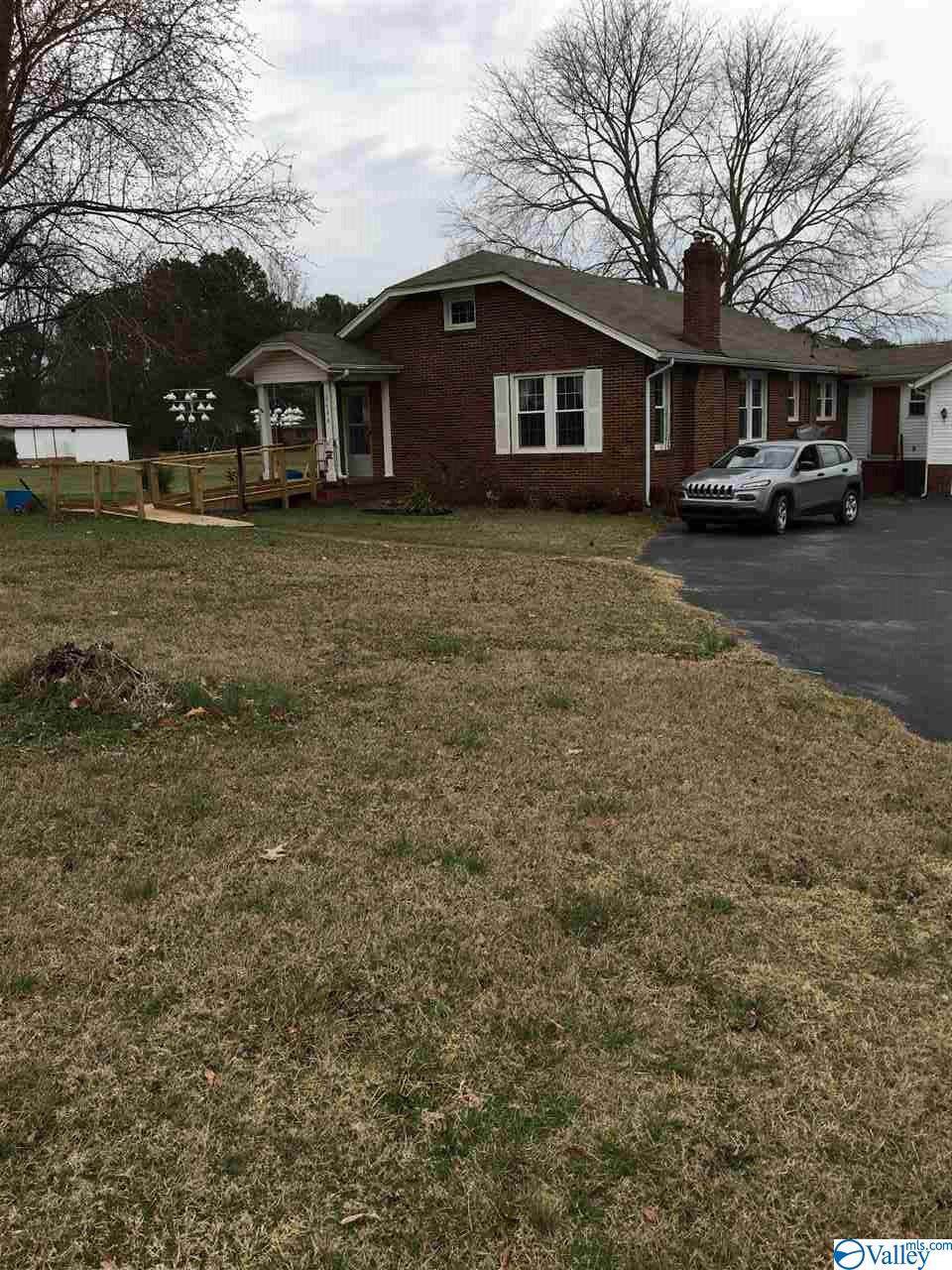 2400 Us Hwy 31 - Photo 1
