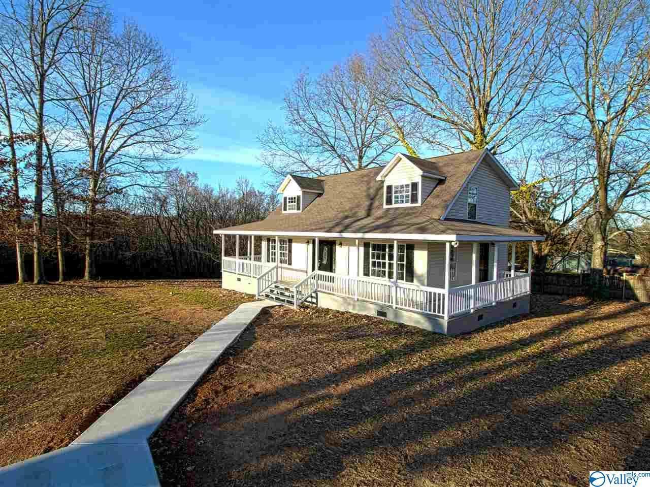 924 Jacobs Avenue - Photo 1