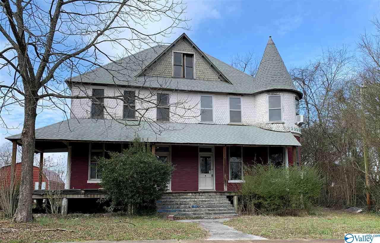 711 Kilpatrick Row - Photo 1