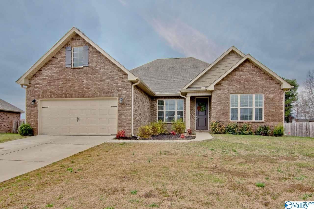 503 Foxridge Drive - Photo 1