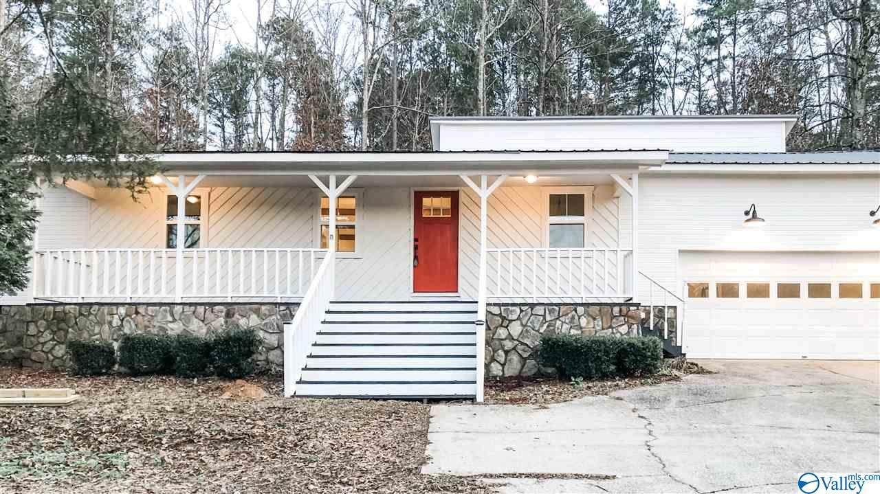 1600 Dogwood Lane - Photo 1