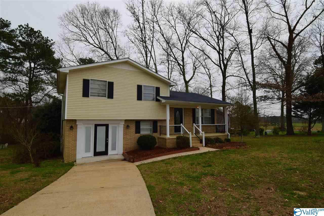 841 School Circle - Photo 1