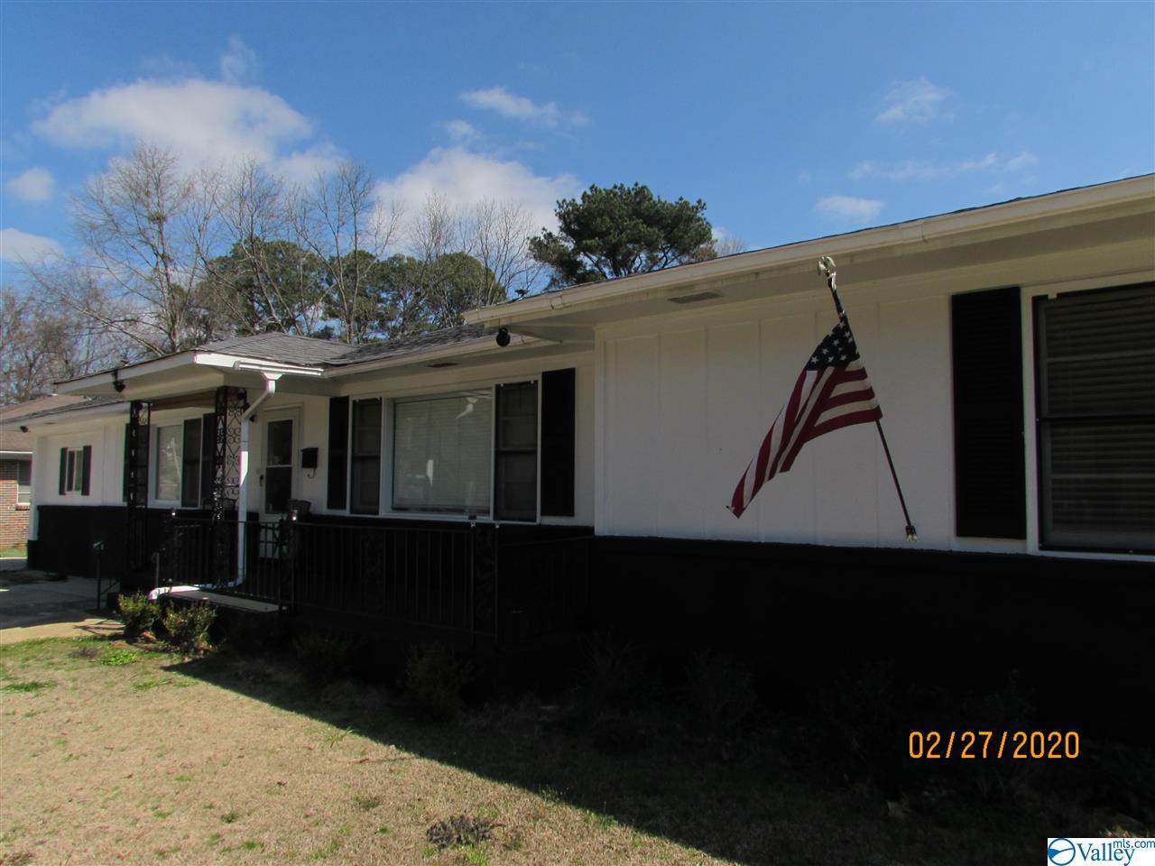 872 5TH STREET - Photo 1