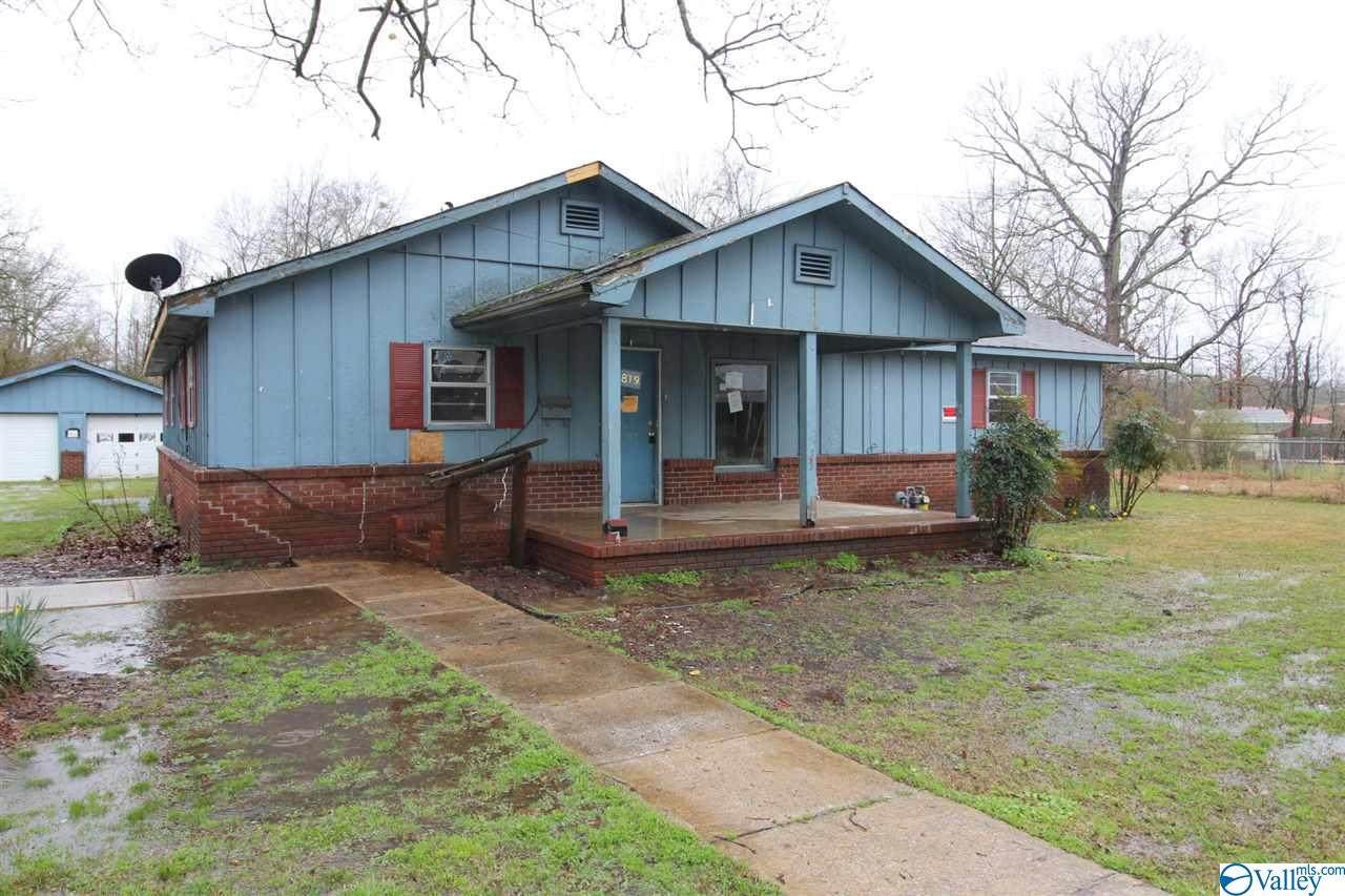 819 Bain Avenue - Photo 1