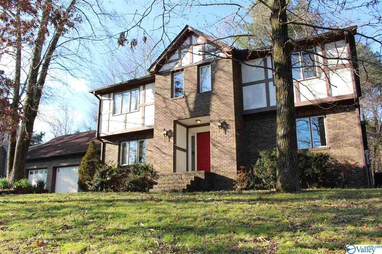 128 Southwood Drive - Photo 1