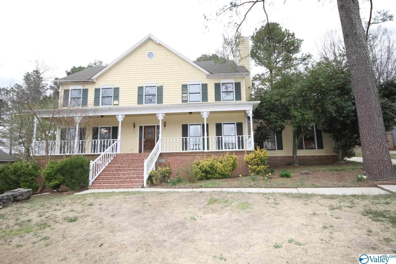 205 Ashley Way - Photo 1