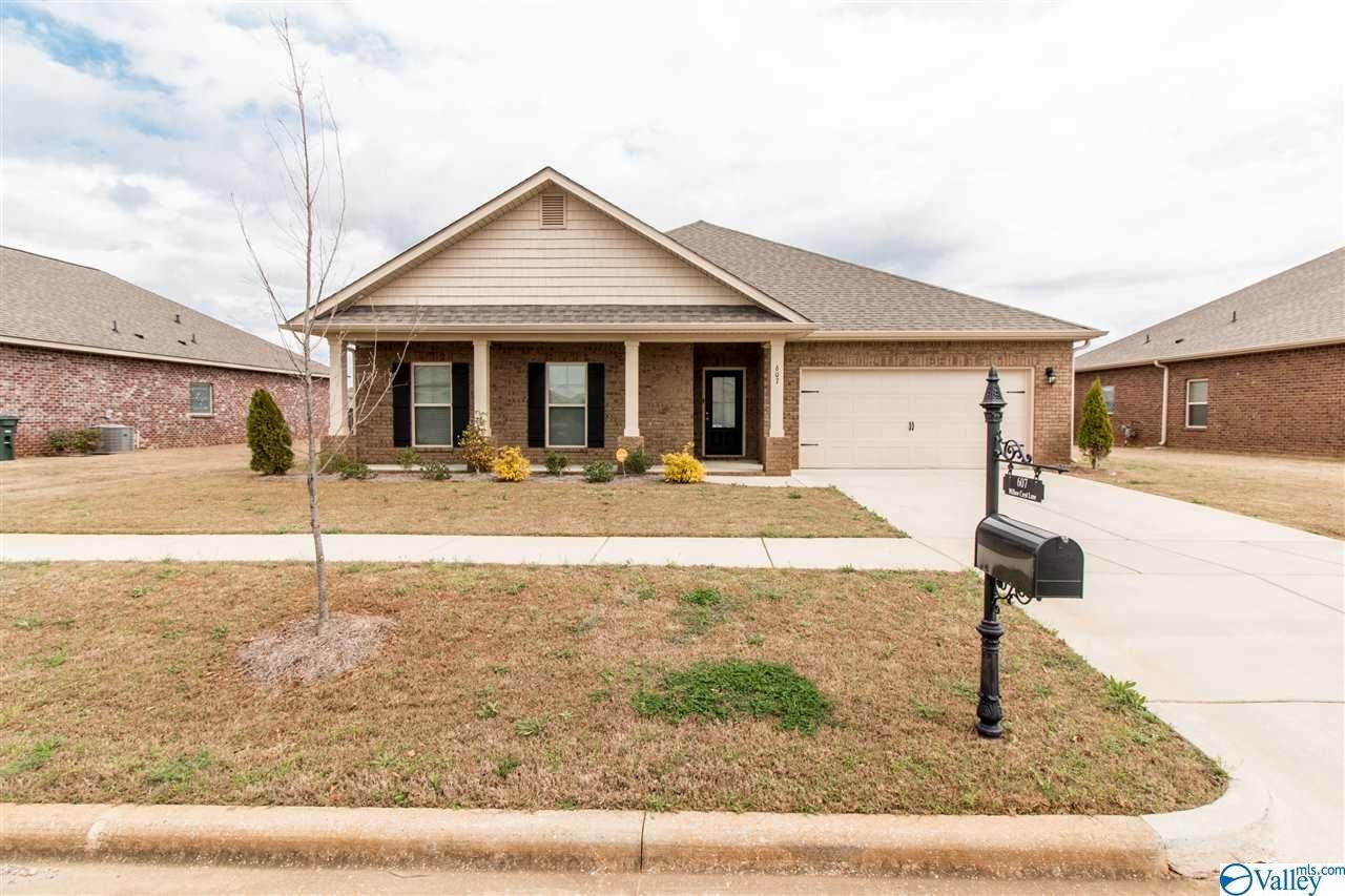 607 Willow Crest - Photo 1