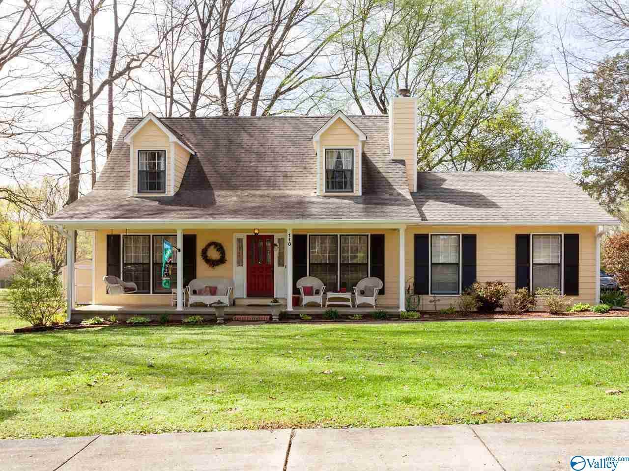 110 Raleigh Way - Photo 1