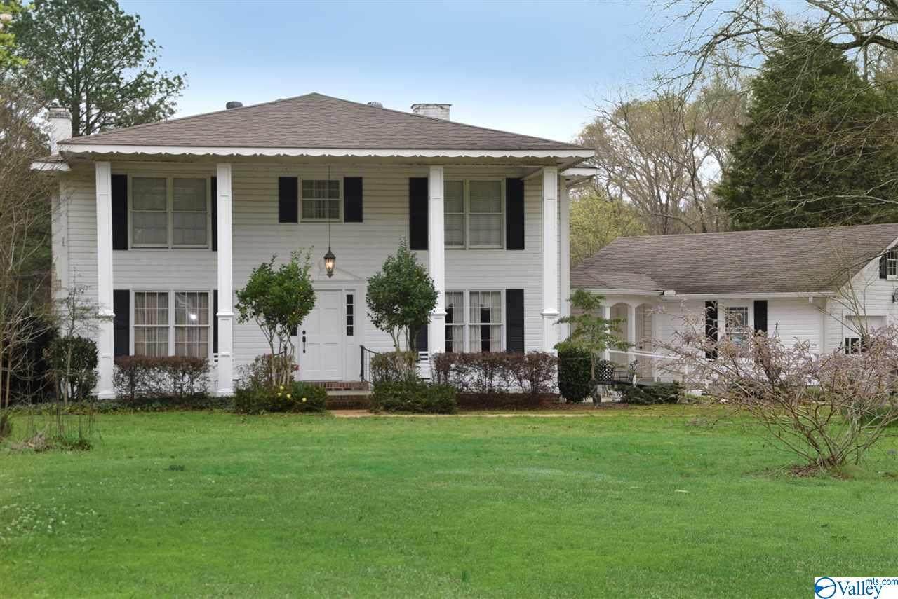716 Nunnally Avenue - Photo 1