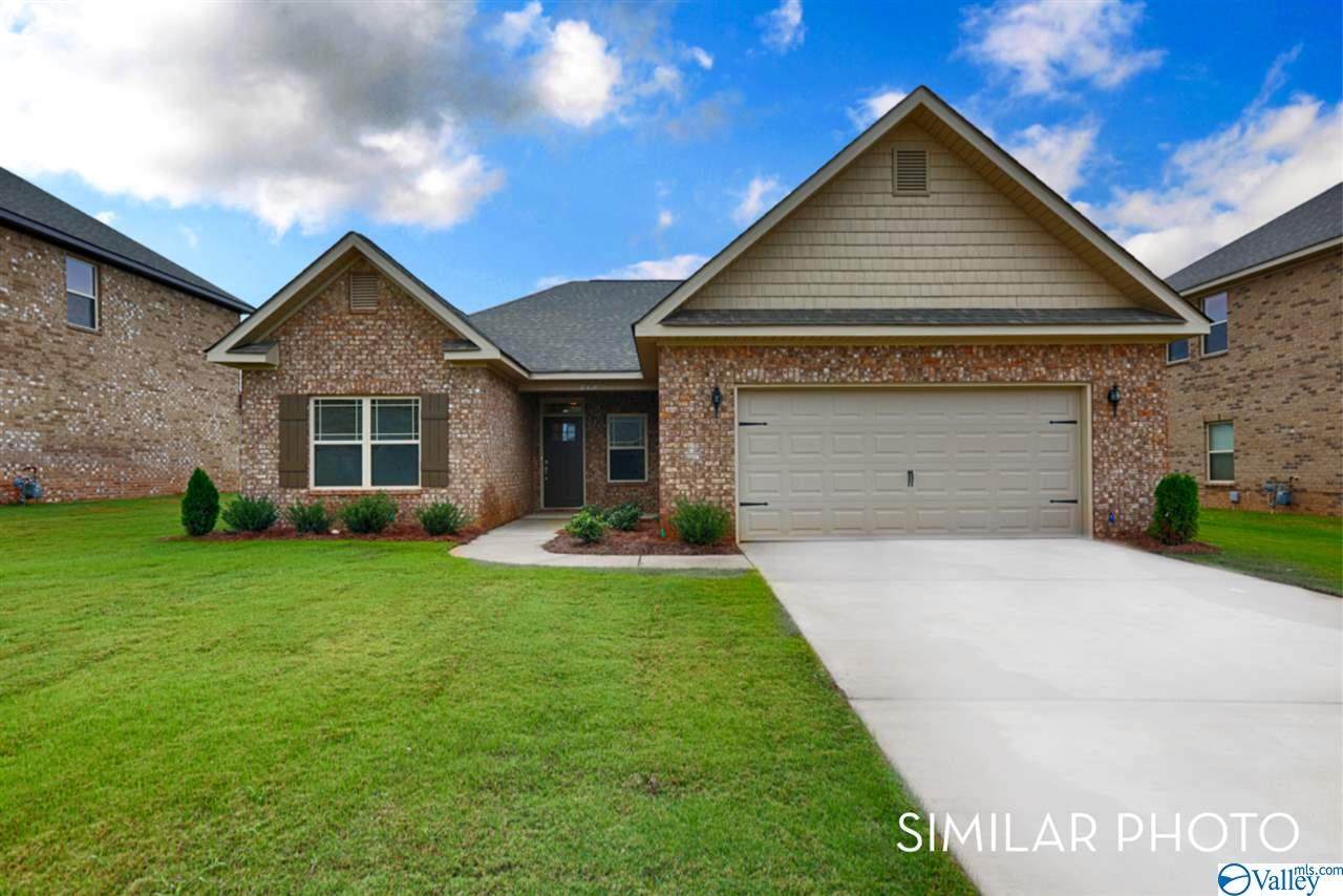 152 Saddle Street - Photo 1