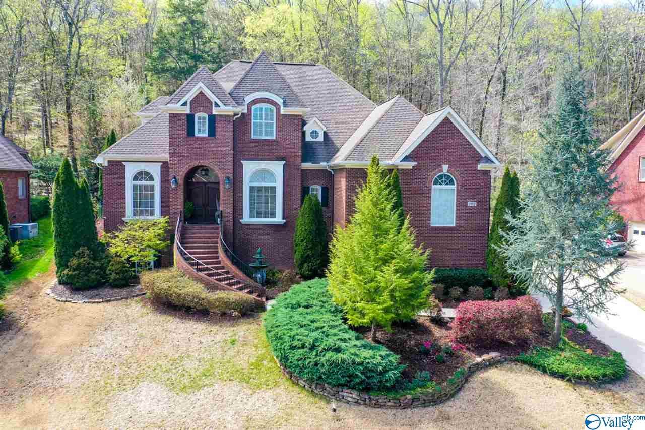 2952 Hampton Cove Way - Photo 1