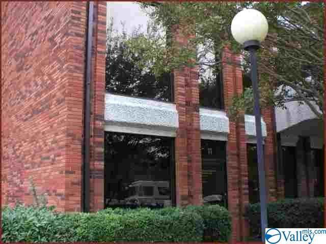 303 Williams Avenue - Photo 1
