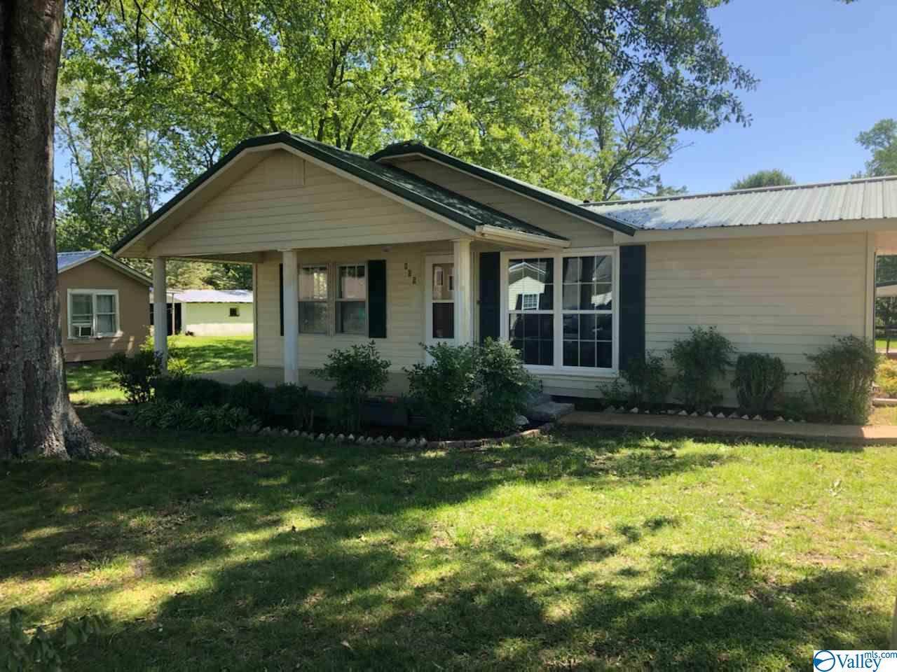 609 Idlewild Street - Photo 1 609 Idlewild Street - Photo 1