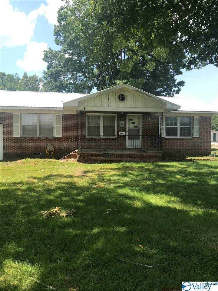 2904 Veterans Drive - Photo 1