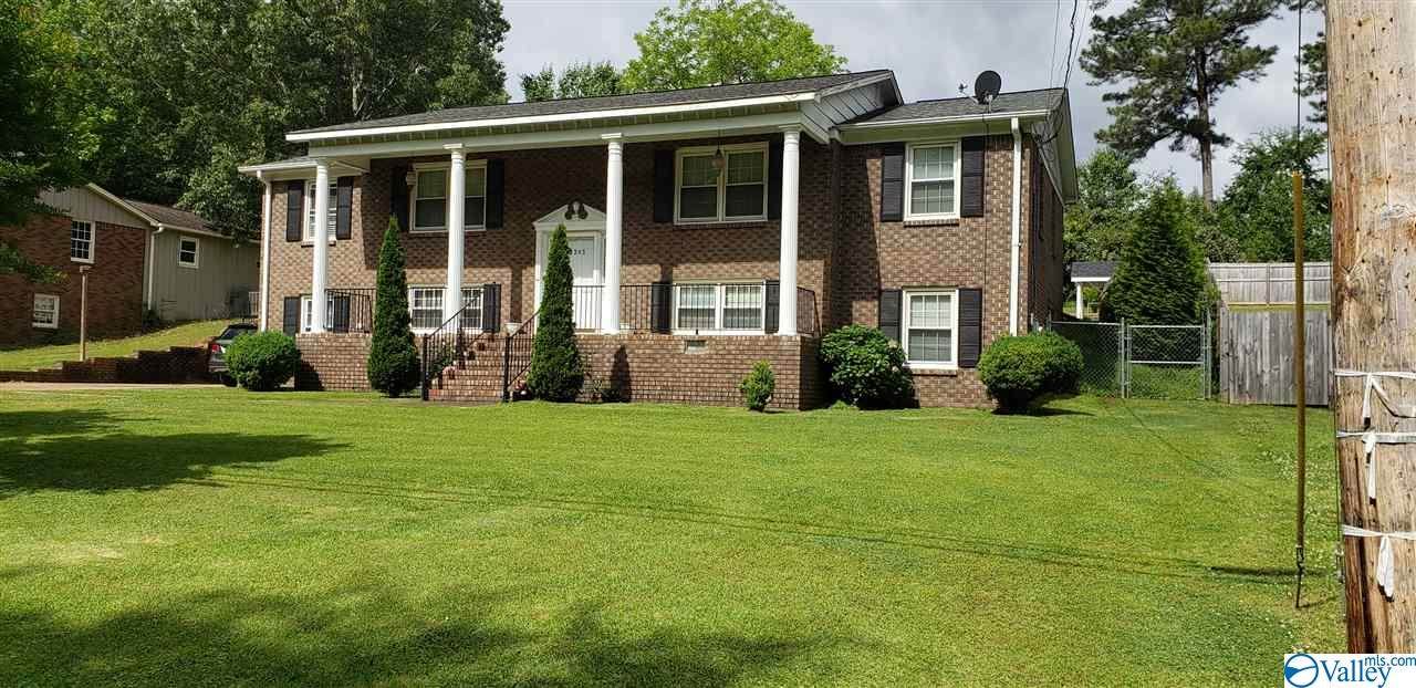 203 West Hartwood - Photo 1